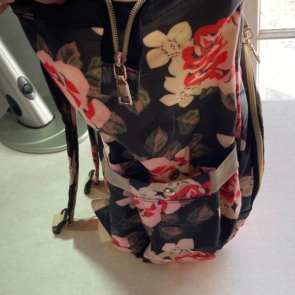 VS NOON Black Floral Backpack with Pink Roses - Picture 3 of 16